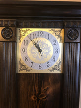 Load image into Gallery viewer, RFID sliding wall clock